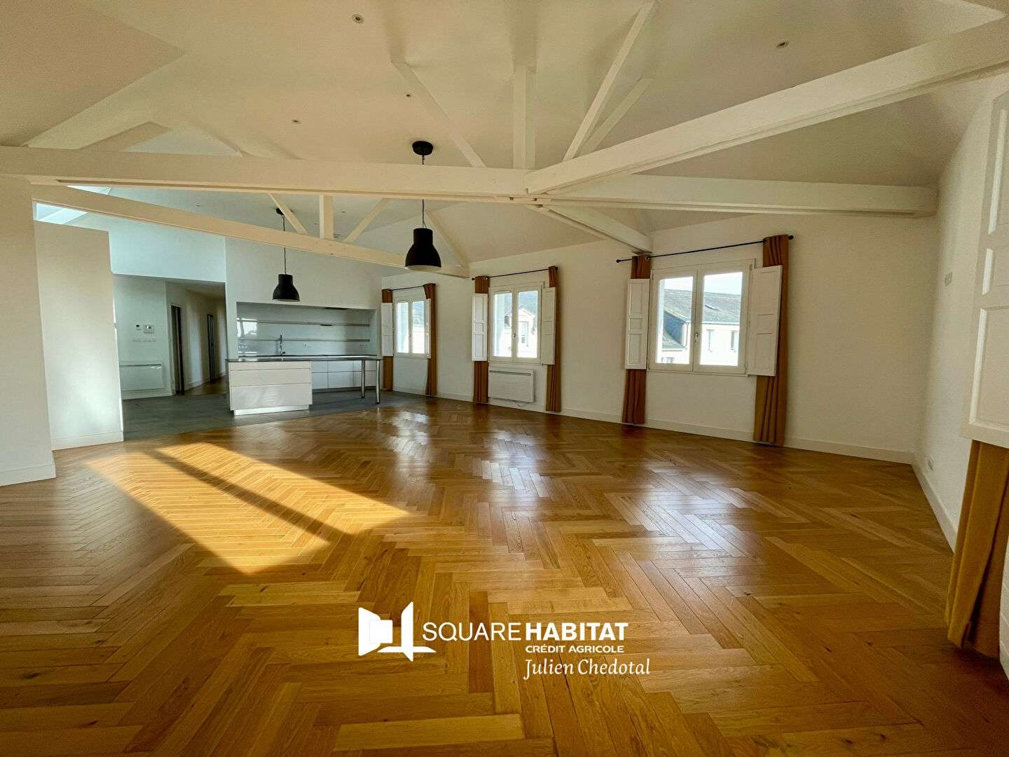 Appartement 4 pièces 150 m²