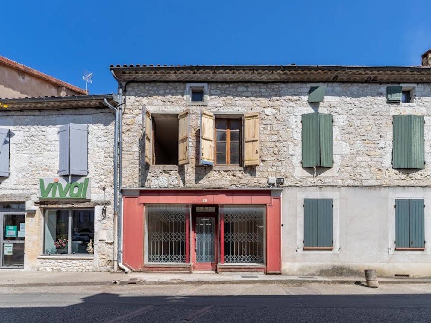 Maison 9 pièces 240 m²