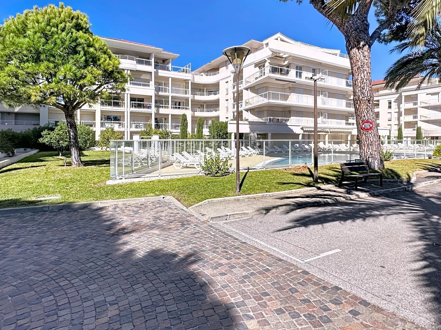 LUXE ET FRONT DE MER: 2P 57m² - Garage