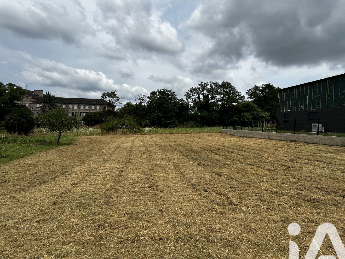 Terrain 1089 m²