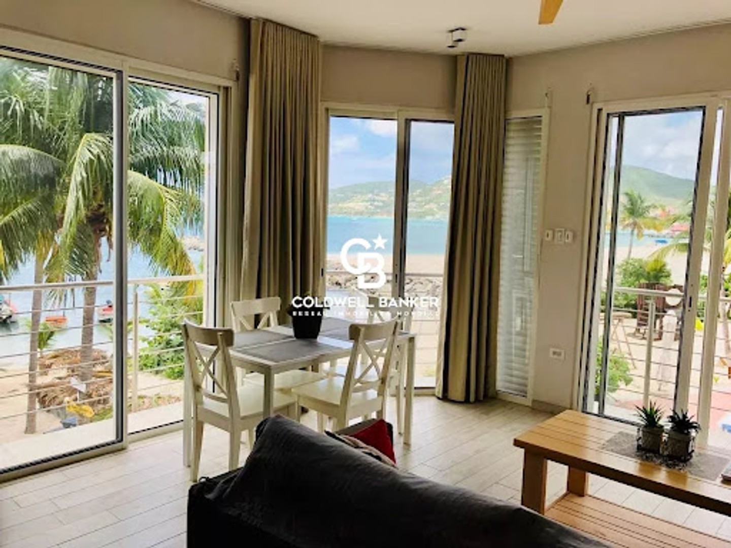 Immeuble 7 pièces 307 m²