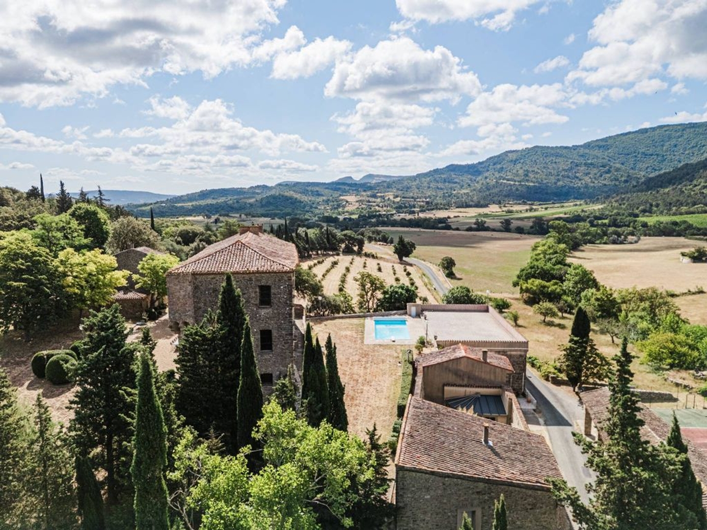 Maison individuelle 31 pièces 1200 m²