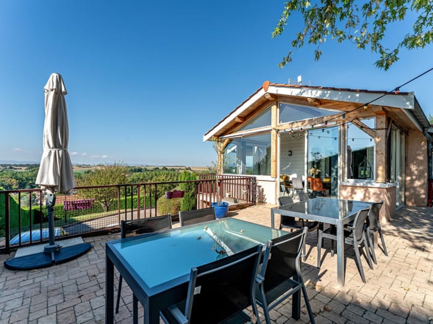 Maison à vendre - 5 pièces - 145m2 - Saint-Didier-De-F... (01600)