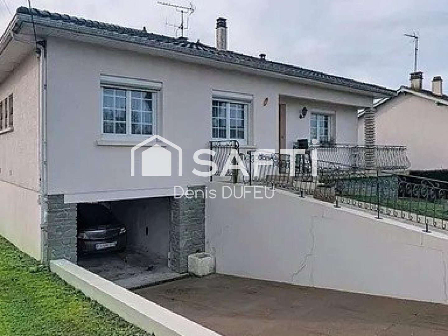 Maison à vendre - 6 pièces - 171m2 - Mauzé-Sur-Le-Mignon (79210)