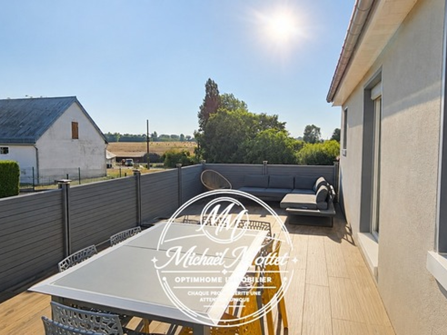 Maison à vendre - 7 pièces - 138m2 - Bourg-Achard (27310)