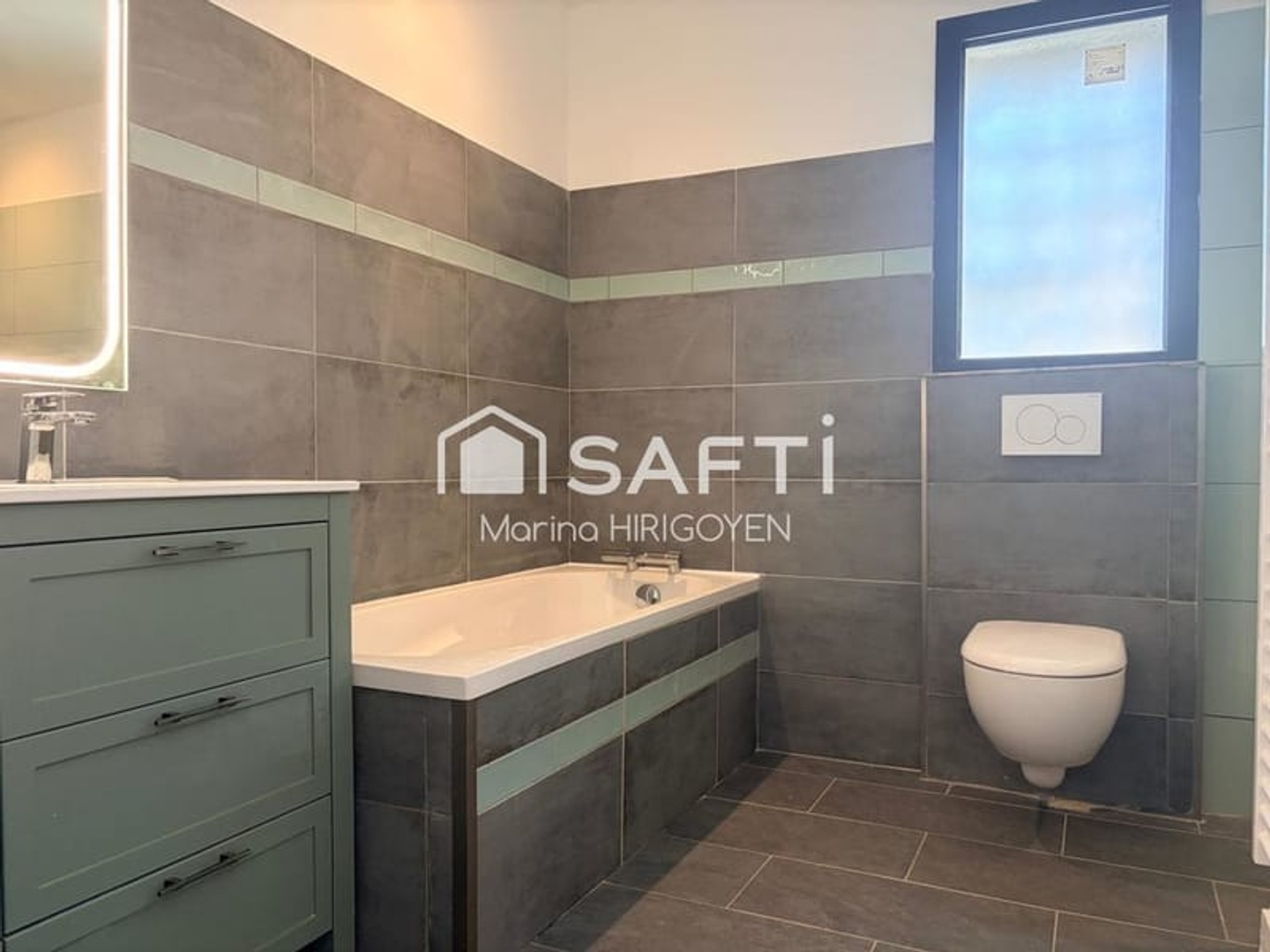 Maison à vendre - 4 pièces - 106m2 - Saucats (33650)