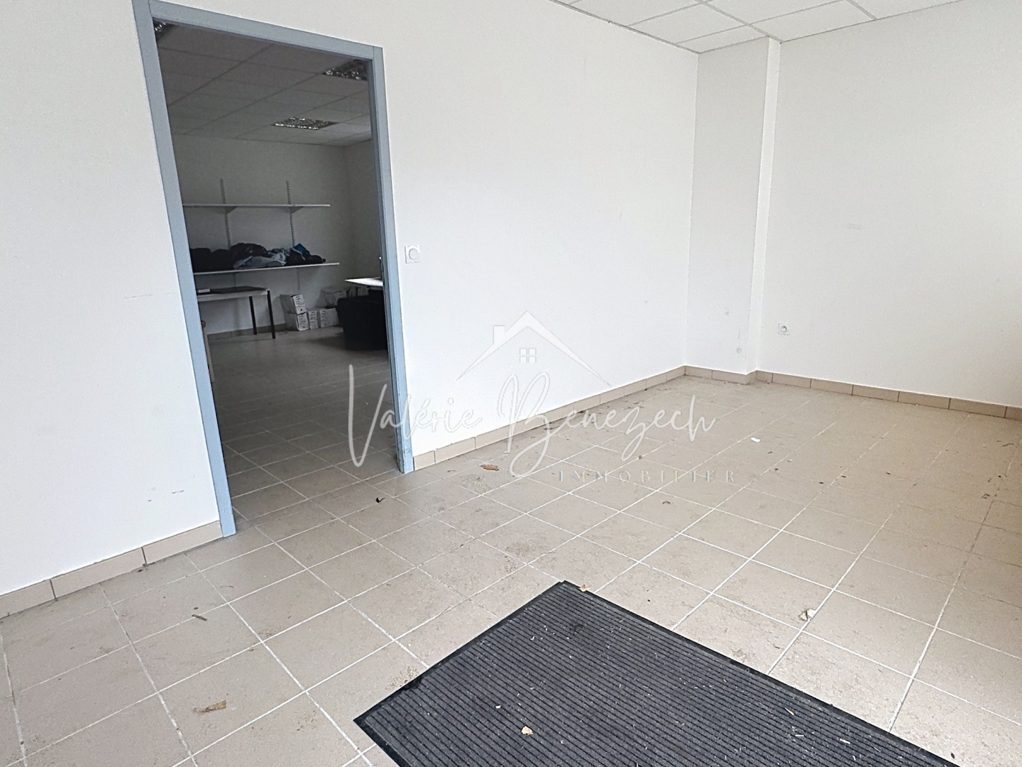Locaux à vendre - 47m2 - Saint-Affrique (12400)