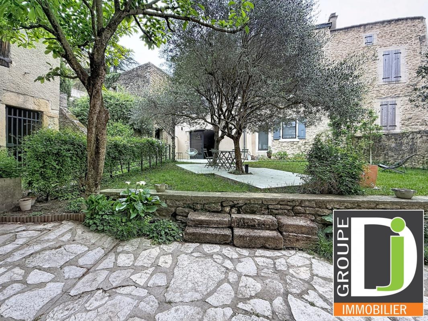 Maison 8 pièces 200 m²