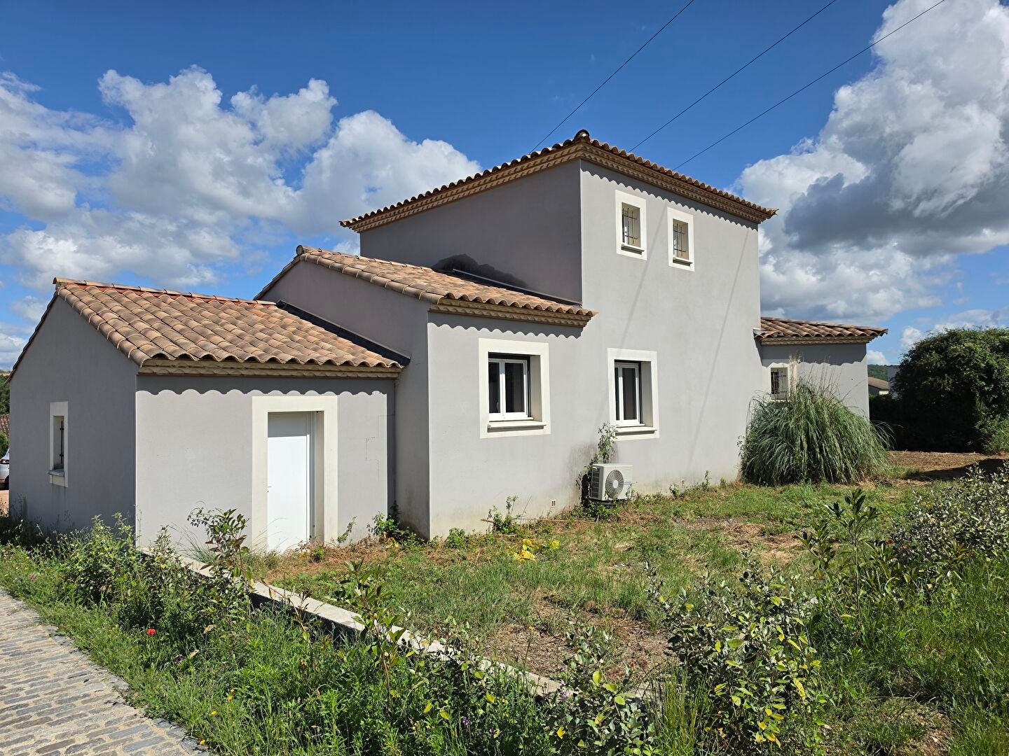 Villa plein centre