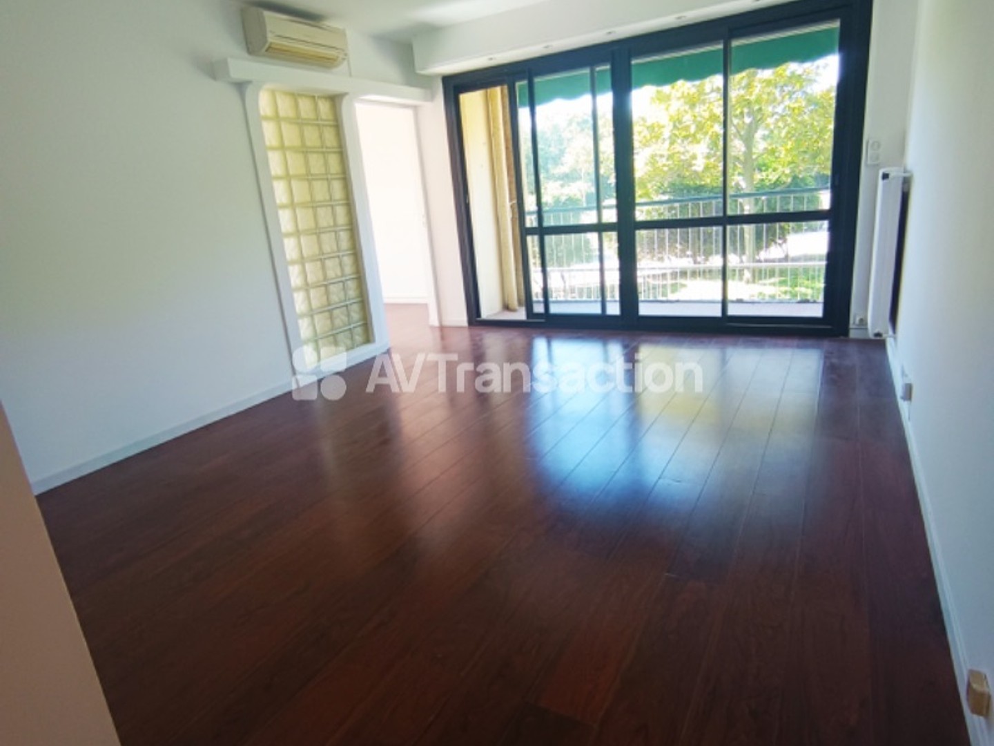 Appartement à vendre - 3 pièces - 67m2 - Marseille (13008)