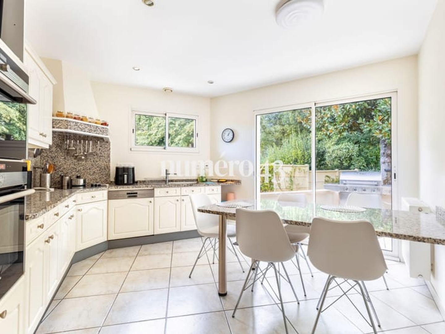 Maison à vendre - 6 pièces - 178m2 - Gradignan (33170)