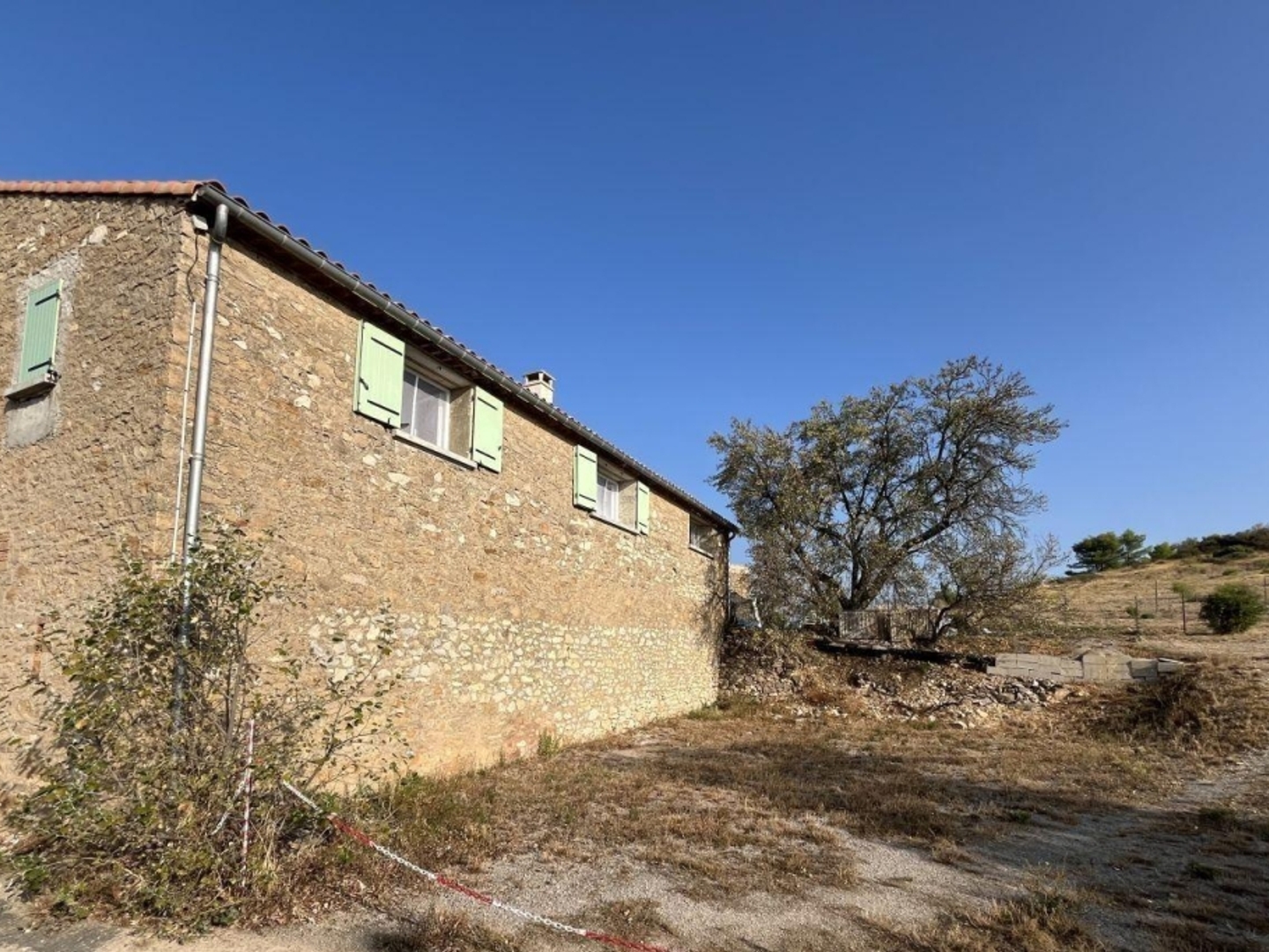 Vente Maison / Villa avec garage et terrain 146.00 m 2 AGEL (34210)
