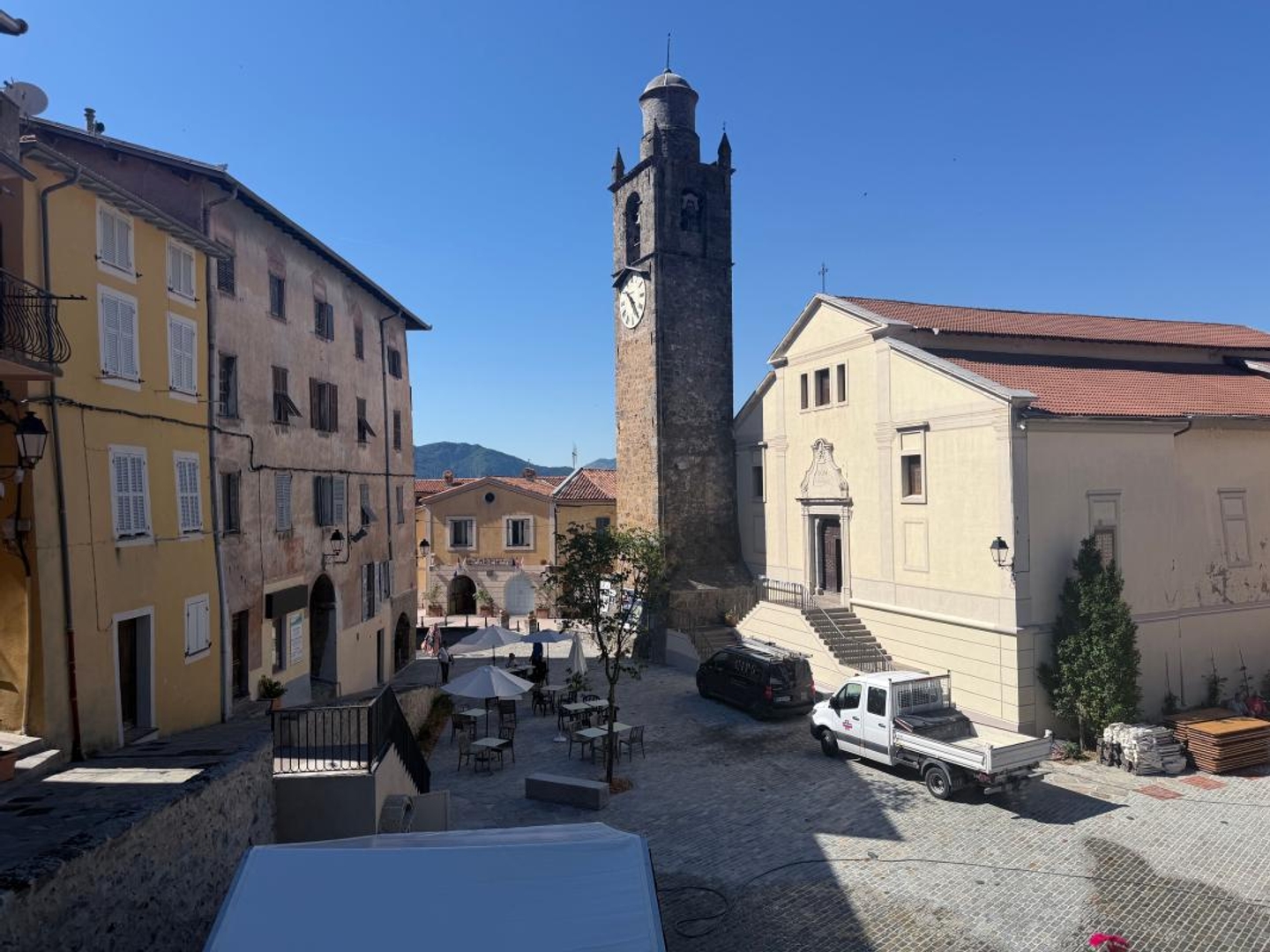 Appartement à vendre - 6 pièces - 112m2 - Belvédère (06450)