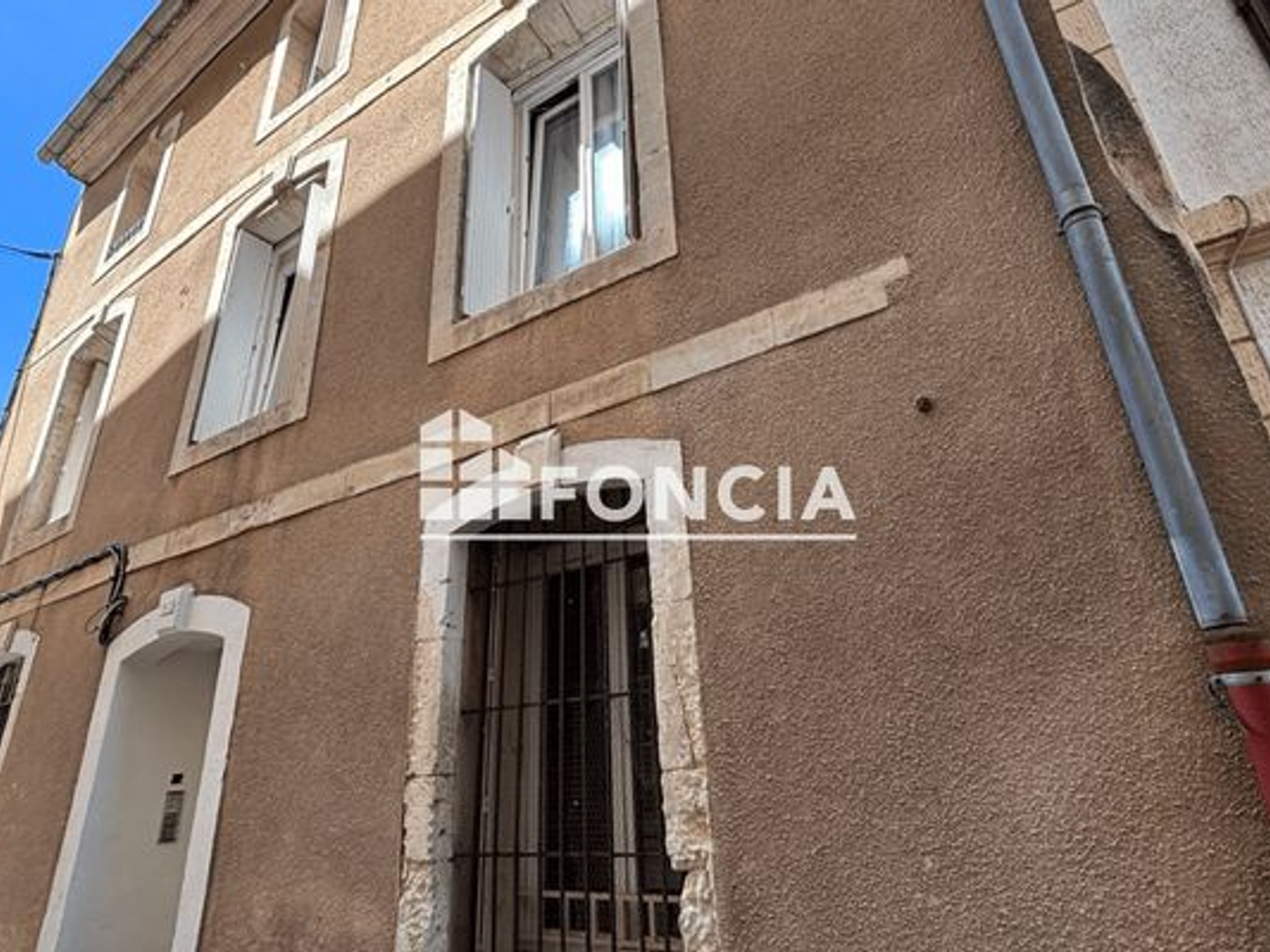 Immeuble à vendre - 320m2 - Lunel (34400)