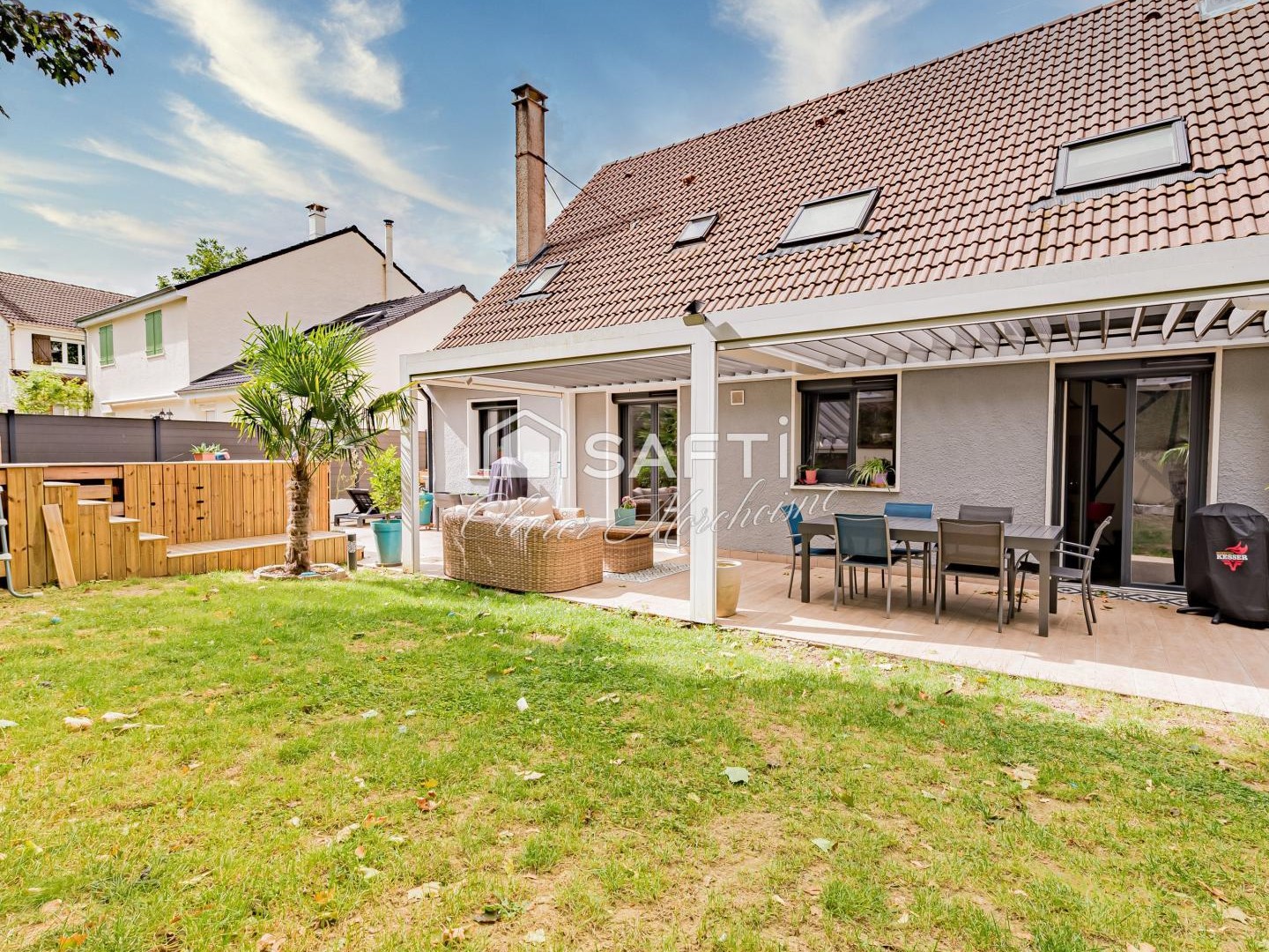 Grande maison familiale avec piscine et Pergola