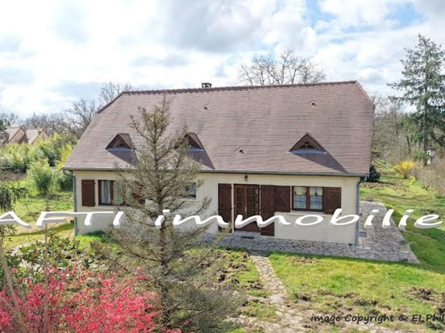 Maison 6 pièces 177 m²