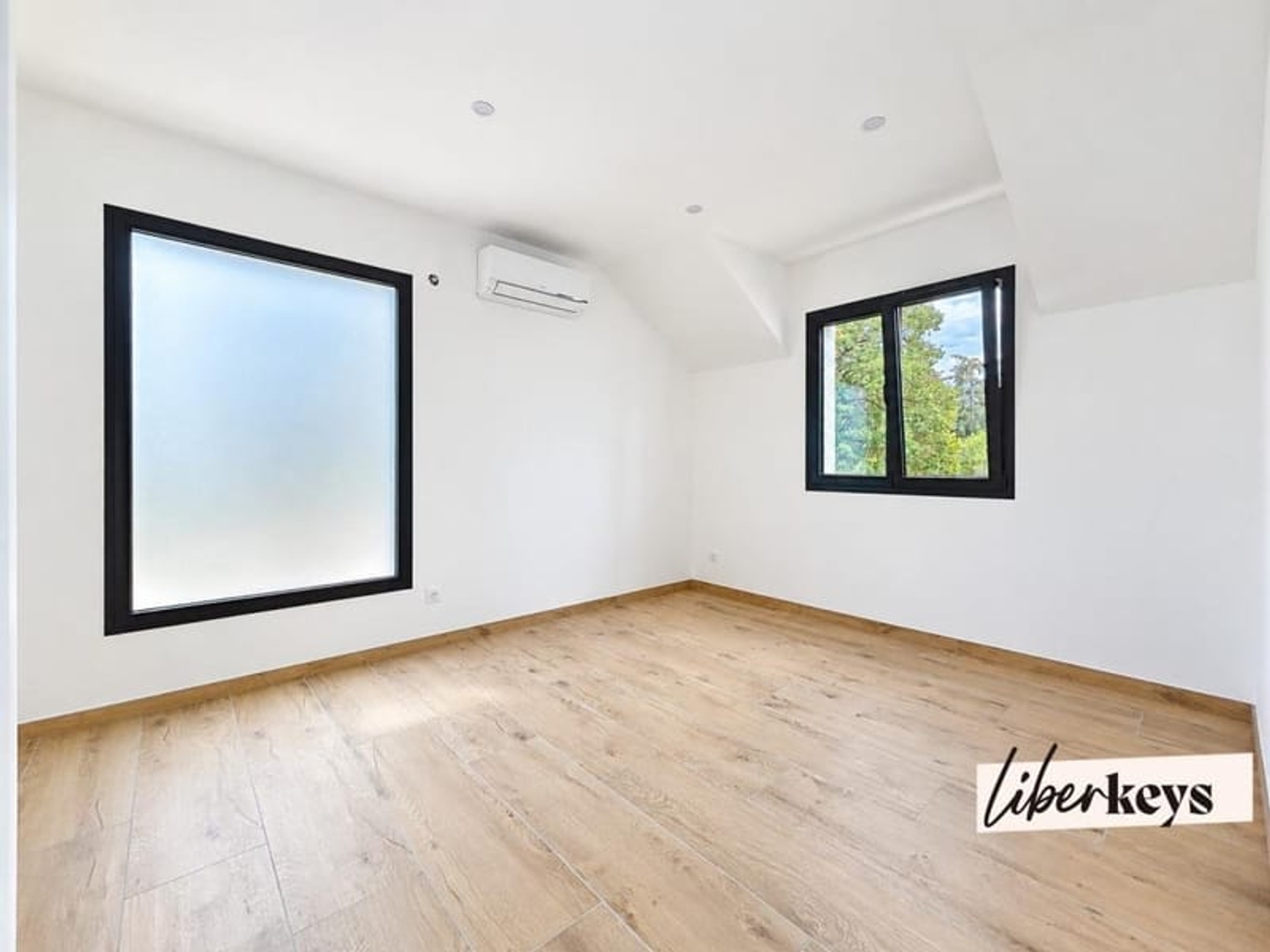 Maison à vendre - 5 pièces - 121m2 - Saint-Cyr-En-Val (45590)