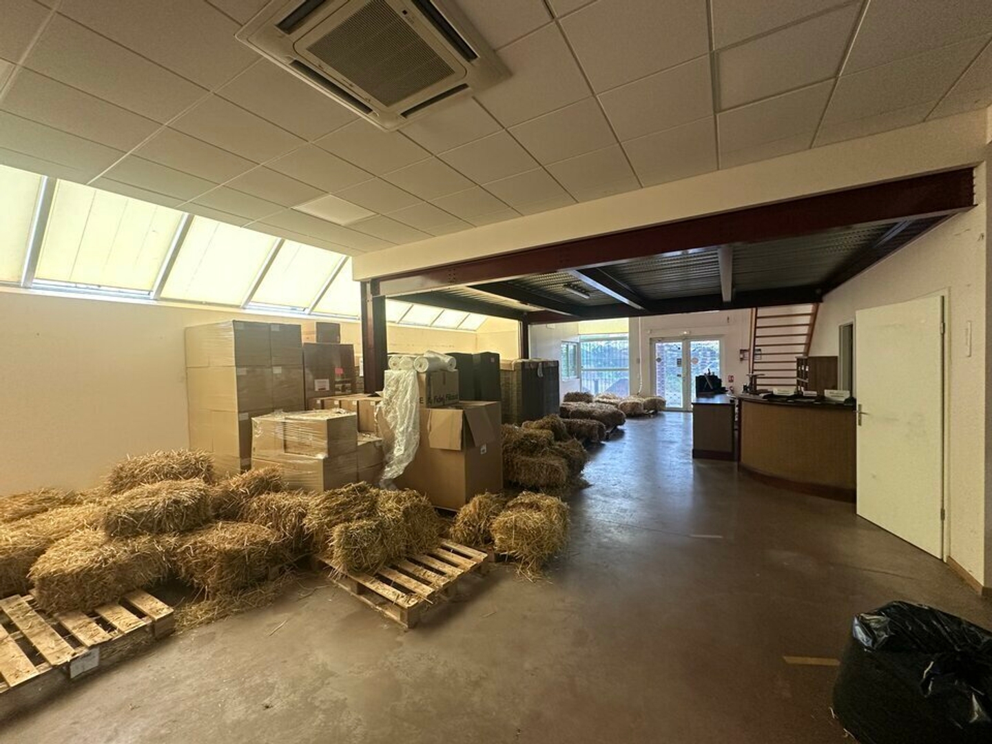 BUREAUX A VENDRE