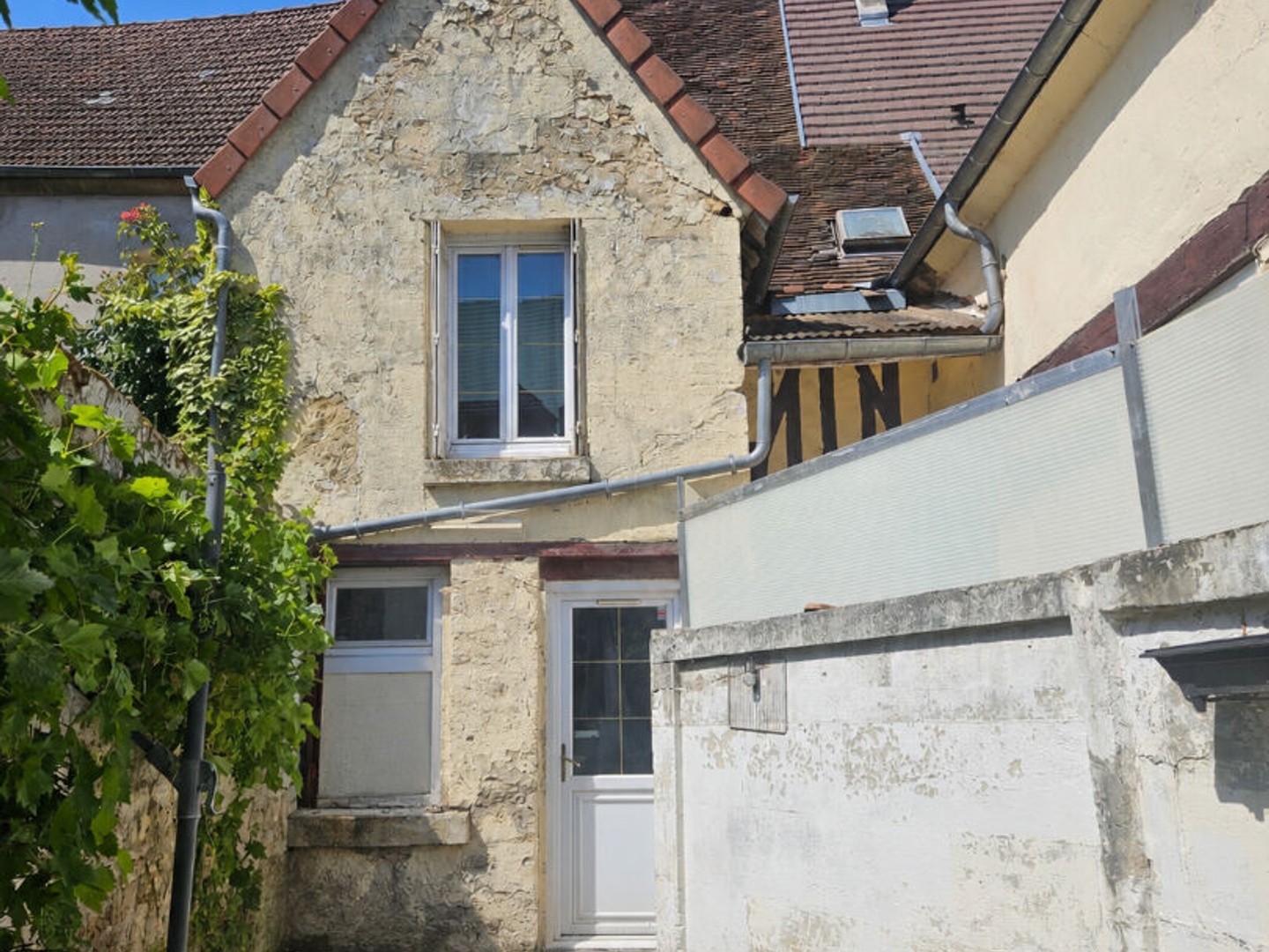 Maison 2 pièces 69 m²
