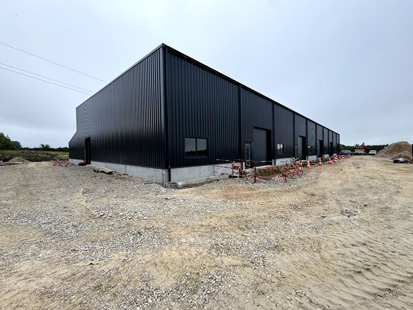 Entrepôt/local industriel 300 m²