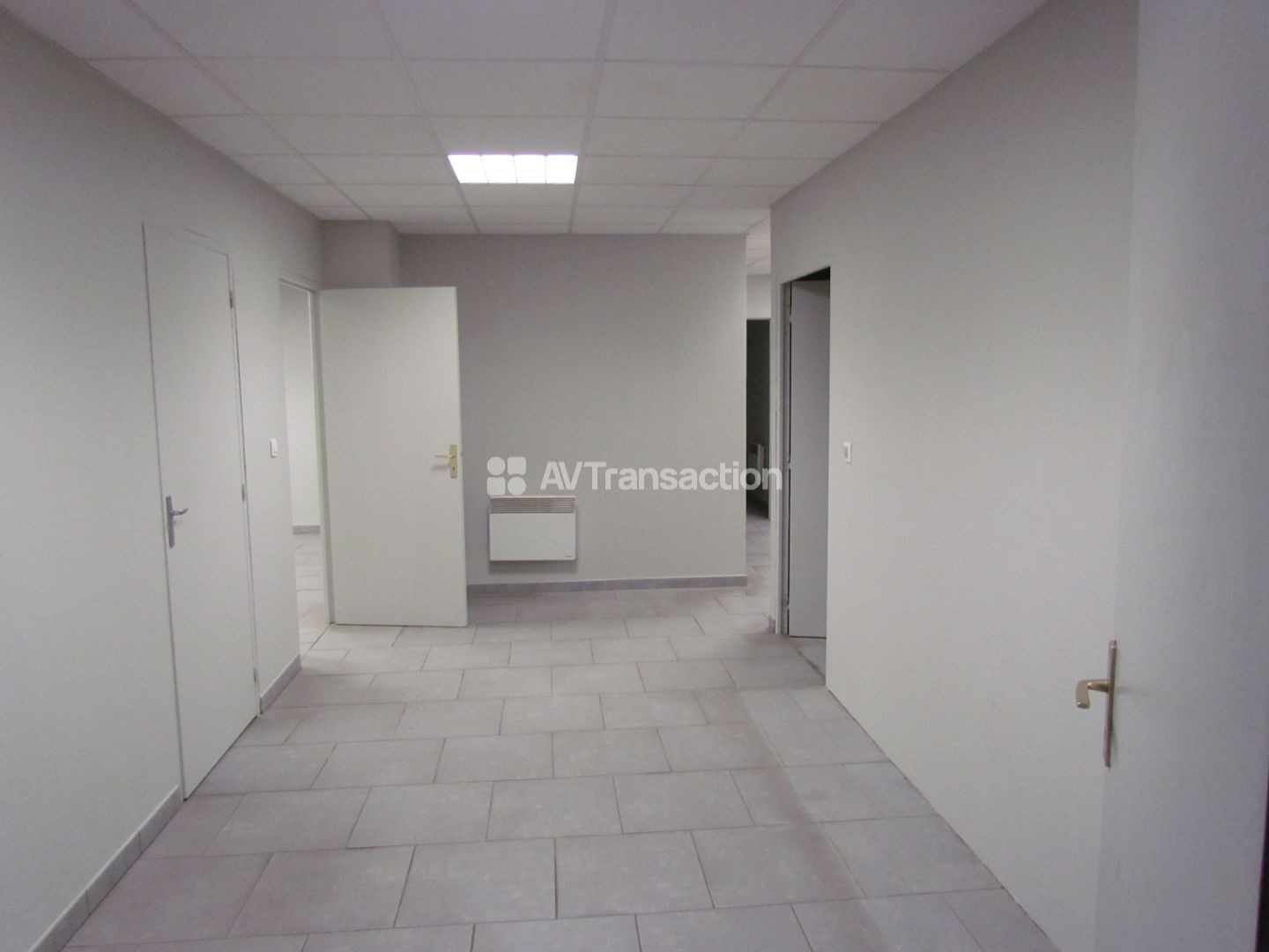 Bureaux à vendre - 6 pièces - 290m2 - Bar-Le-Duc (55000)