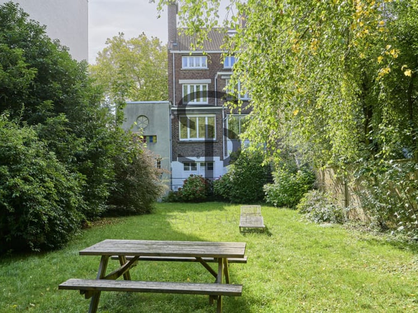 Maison semi mitoyenne Marcq Croisé Laroche Saint Aignan 7 chambres