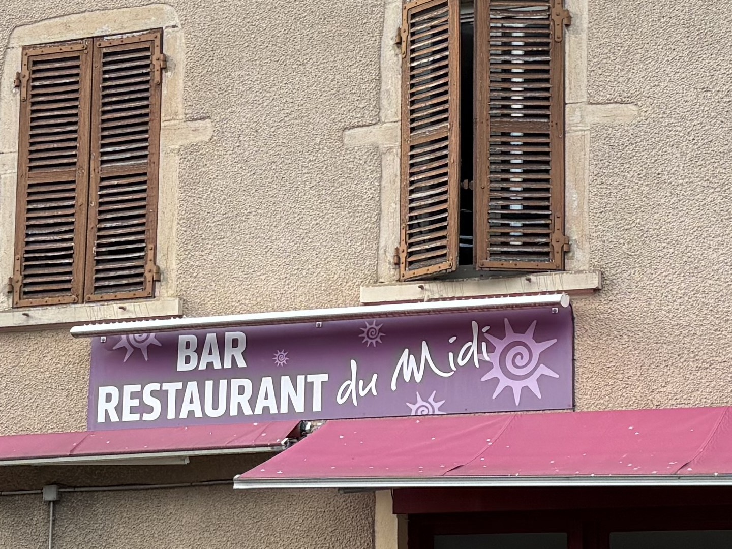 Local commercial 7 pièces 45 m²