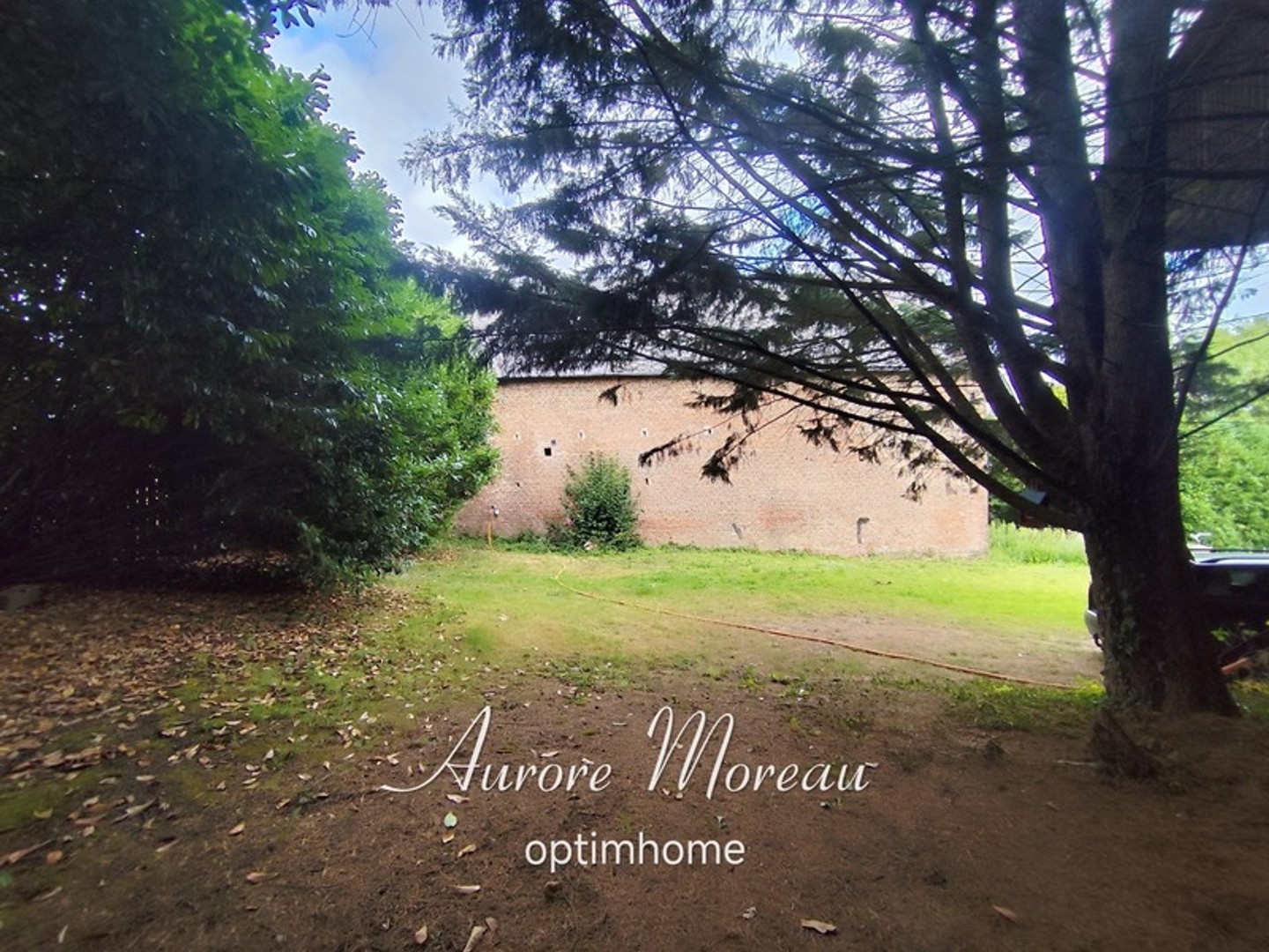 Beau potentiel pour cette grange à réhabiliter IRON (02)