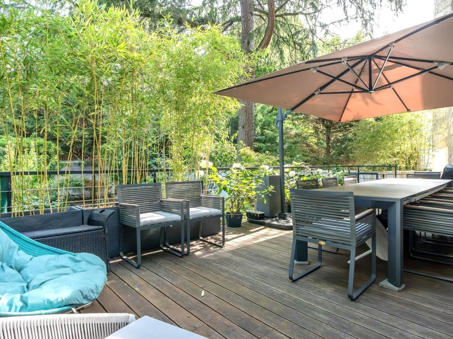 Maison à vendre - 11 pièces - 380m2 - Fontenay-Sous-Bois (94120)