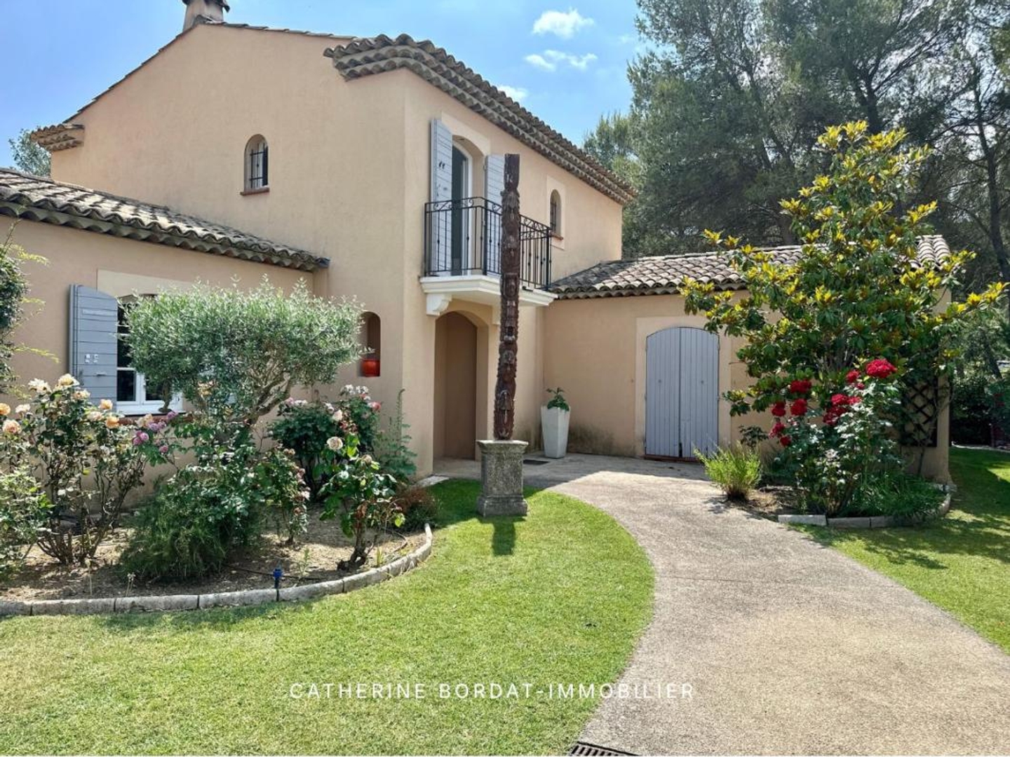 Maison à vendre - 6 pièces - 160m2 - Mallemort (13370)