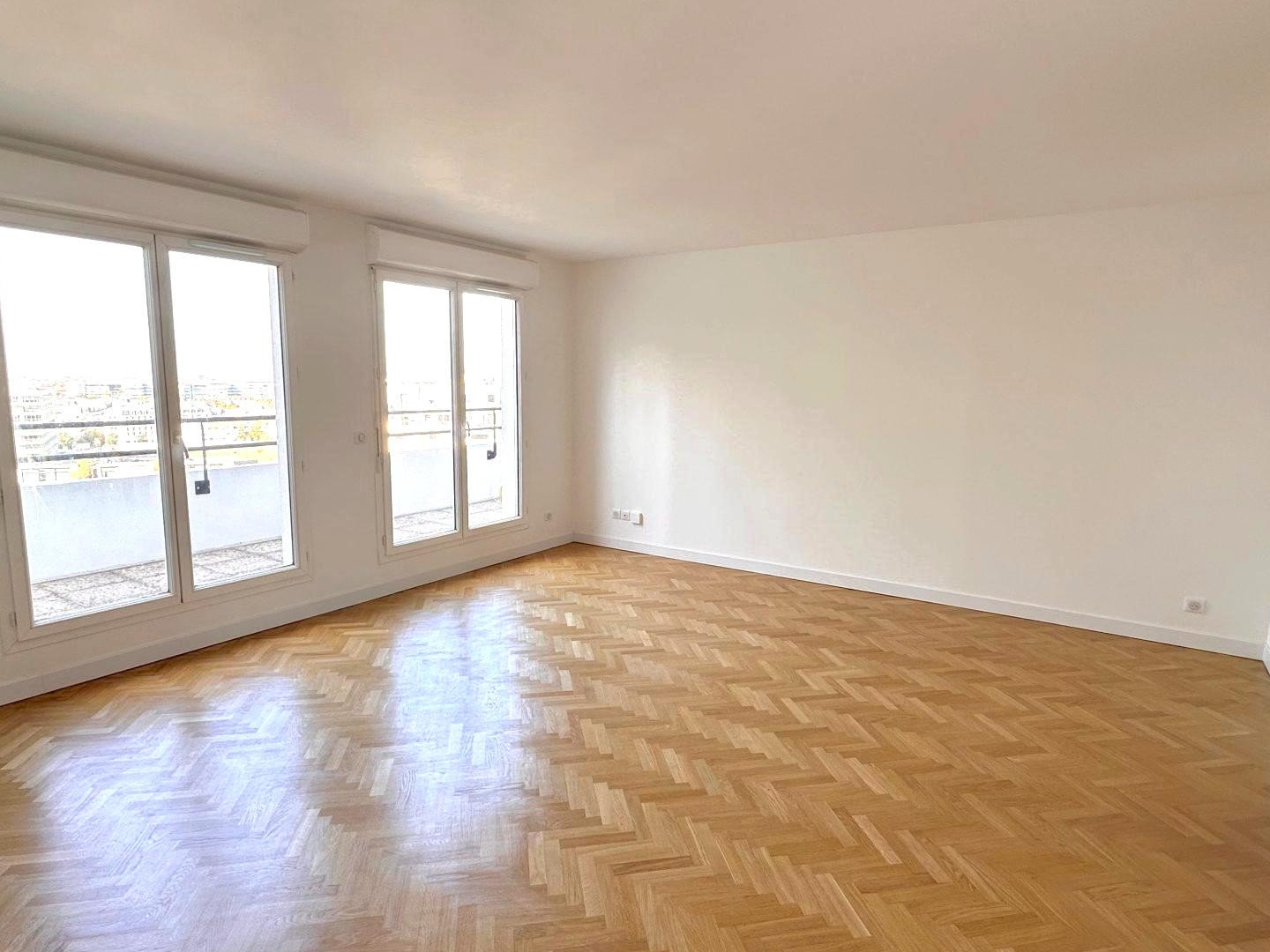 Appartement à vendre - 4 pièces - 88m2 - Courbevoie (92400)