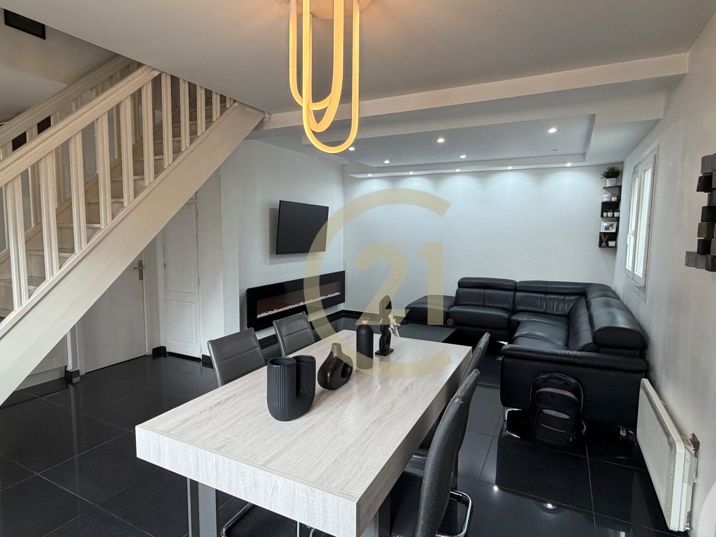 Maison à vendre - 4 pièces - 112m2 - Viry-Châtillon (91170)