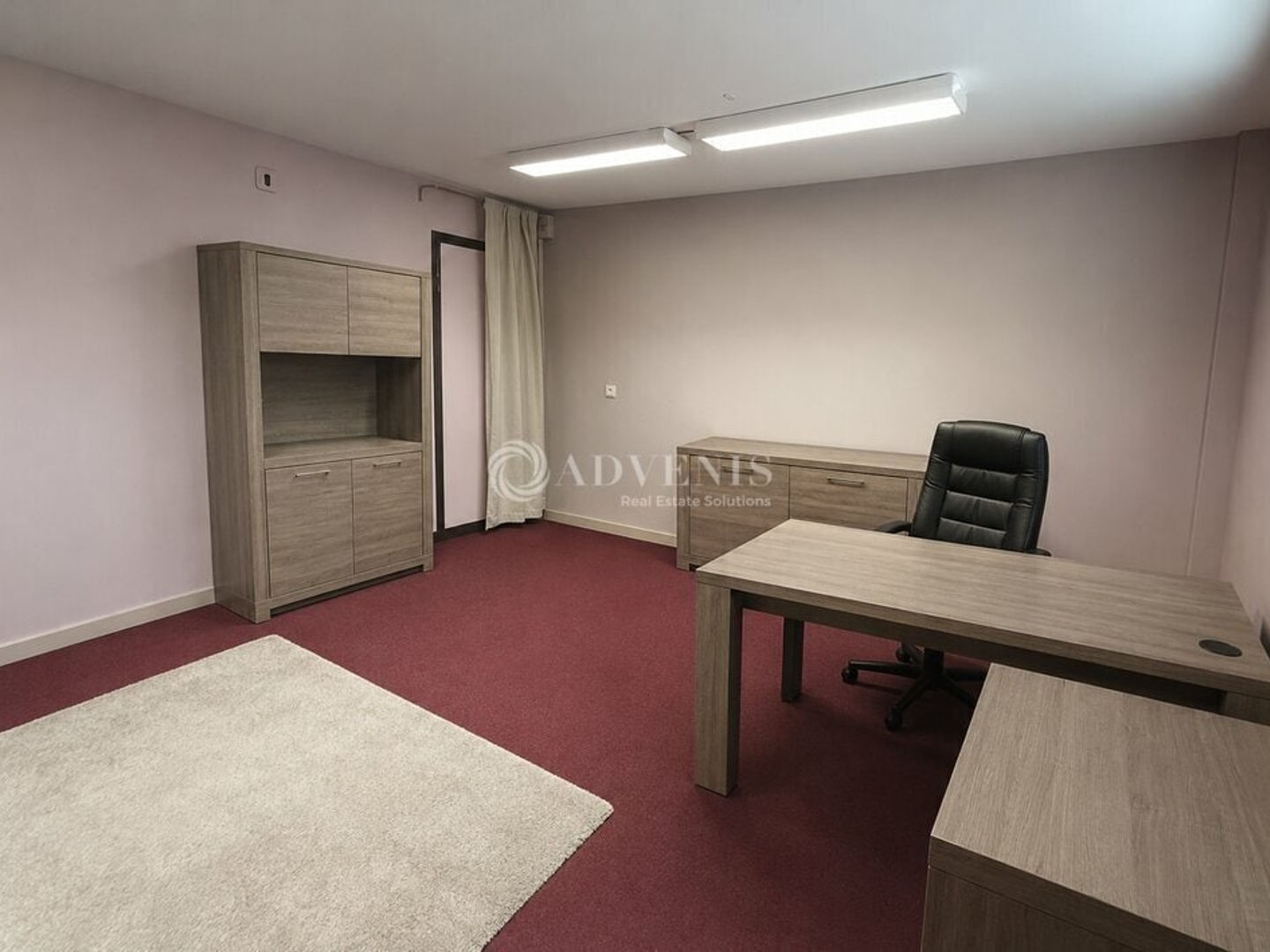 BUREAU A VENDRE