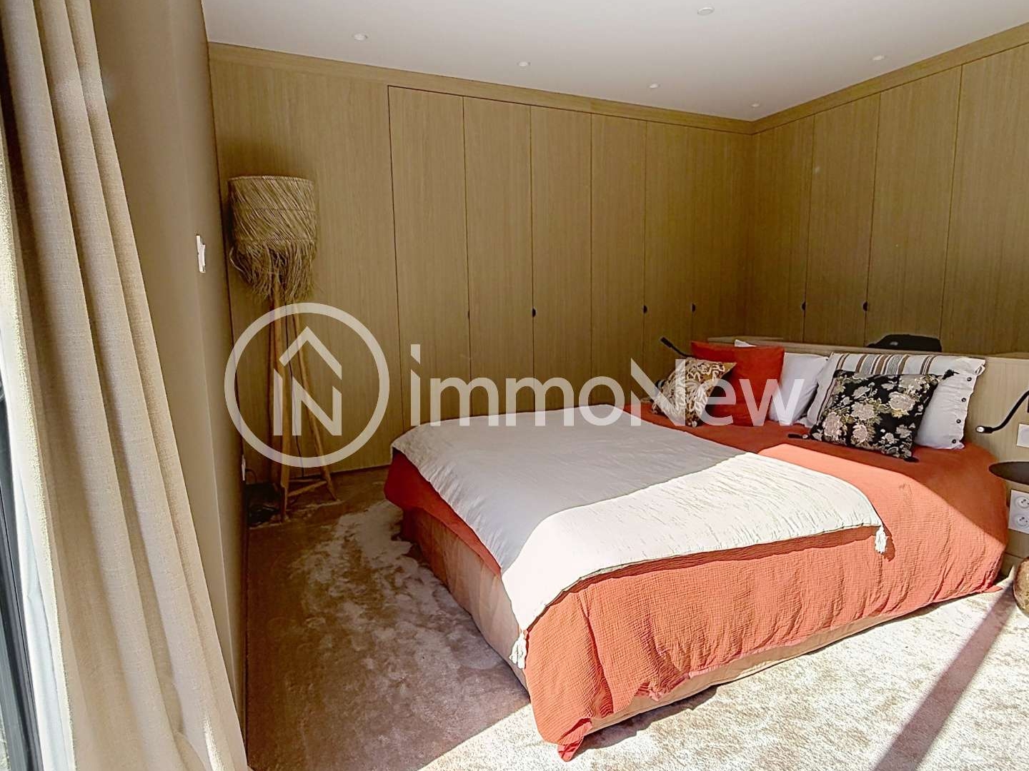 Maison 5 pièces 244 m²
