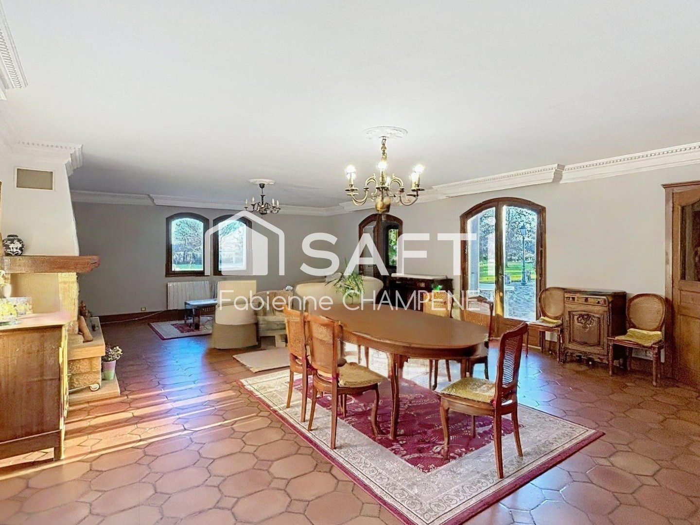 Maison à vendre - 10 pièces - 303m2 - Le Deschaux (39120)