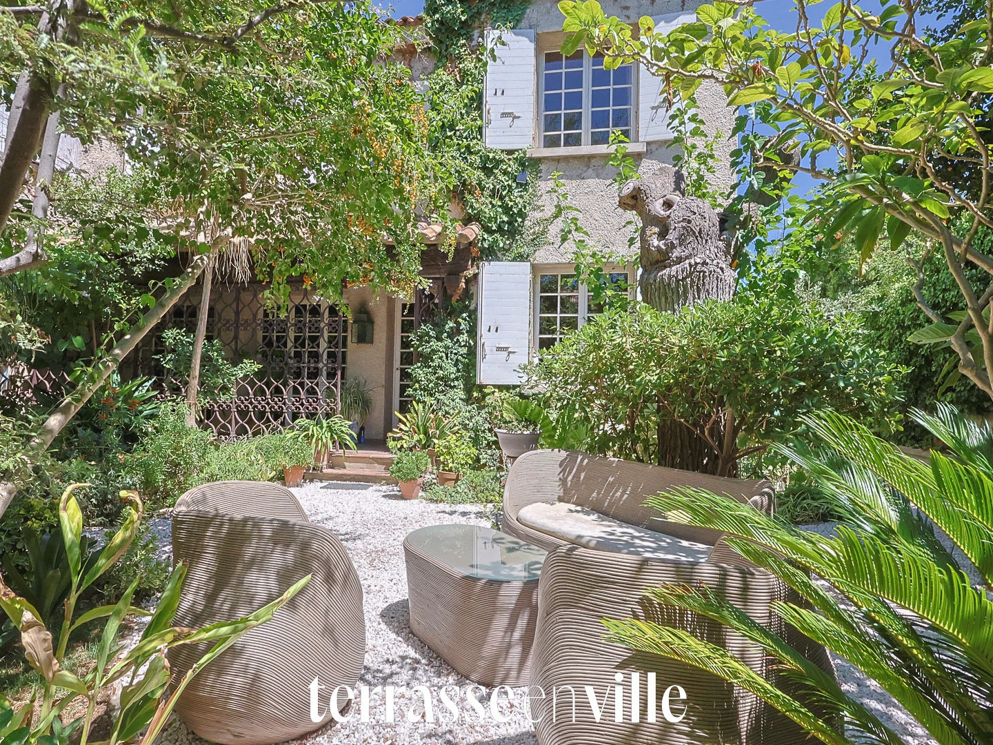 Maison à vendre - 5 pièces - 300m2 - Marseille 8e (13008)