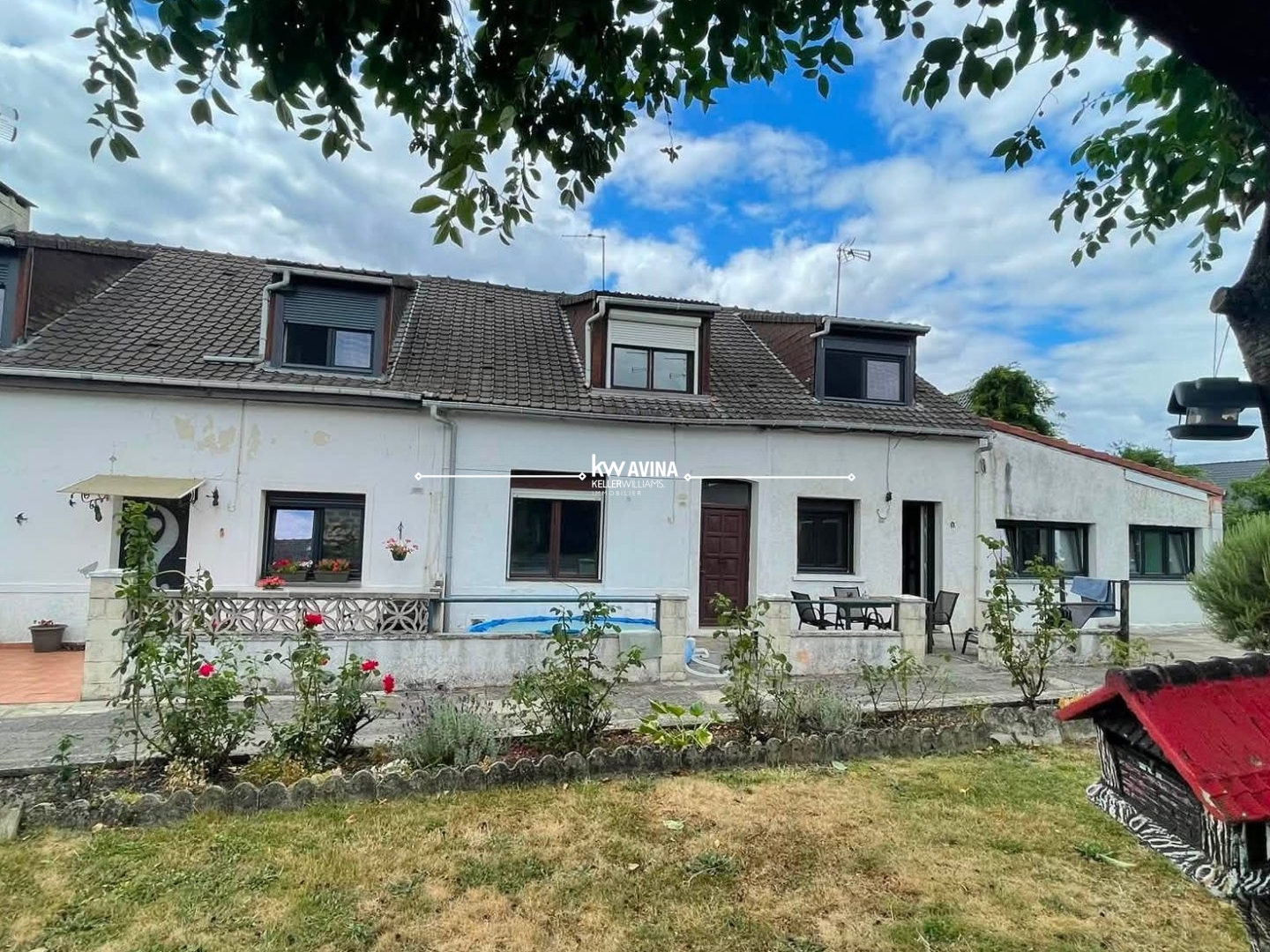Immeuble à vendre - 9 pièces - 236m2 - Vieux-Condé (59690)
