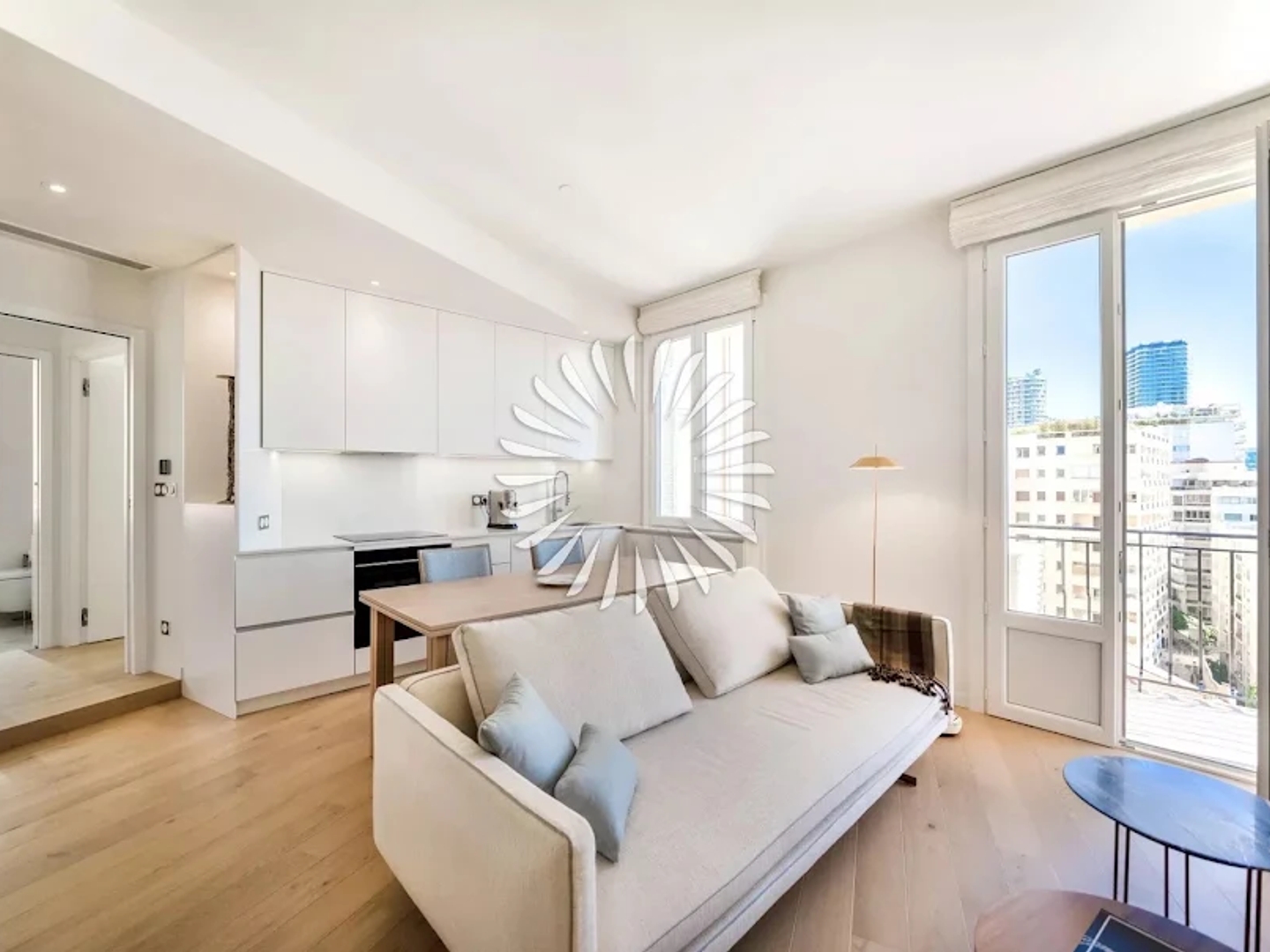 Appartement à vendre - 2 pièces - 56m2 - Monaco (98000)