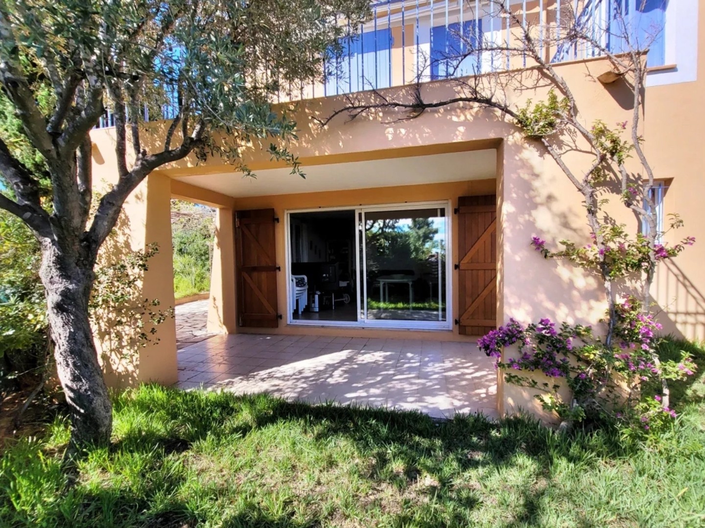 Agréable villa avec aperçu mer