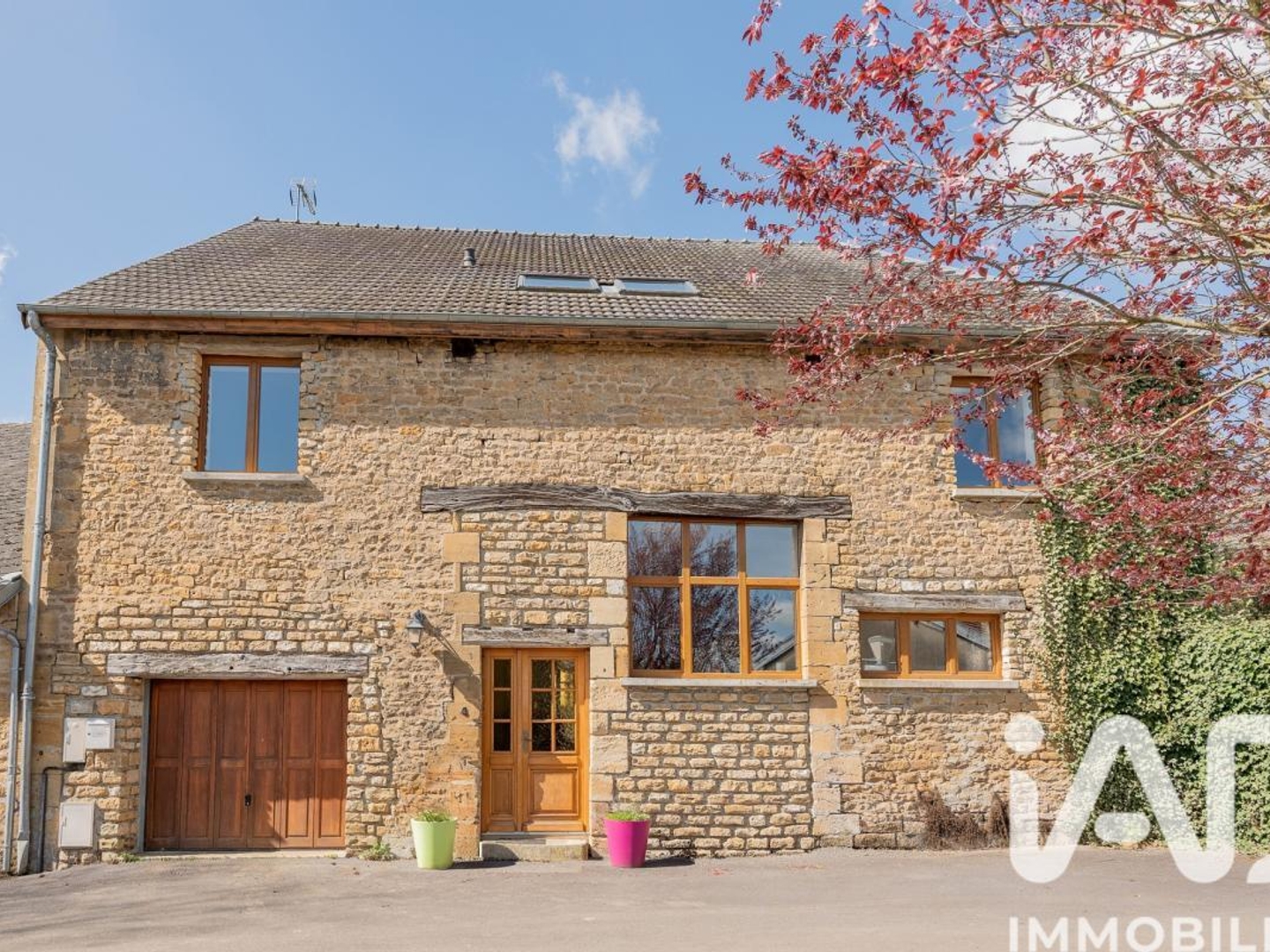 Vends maison en pierres - 197 m² - 6 pièces, 3 chambres - Wadelincourt 08200