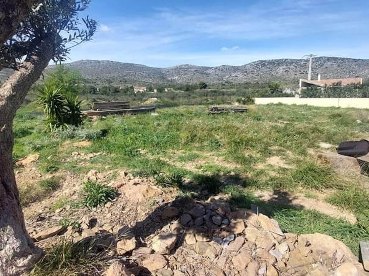 Terrain 525 m²