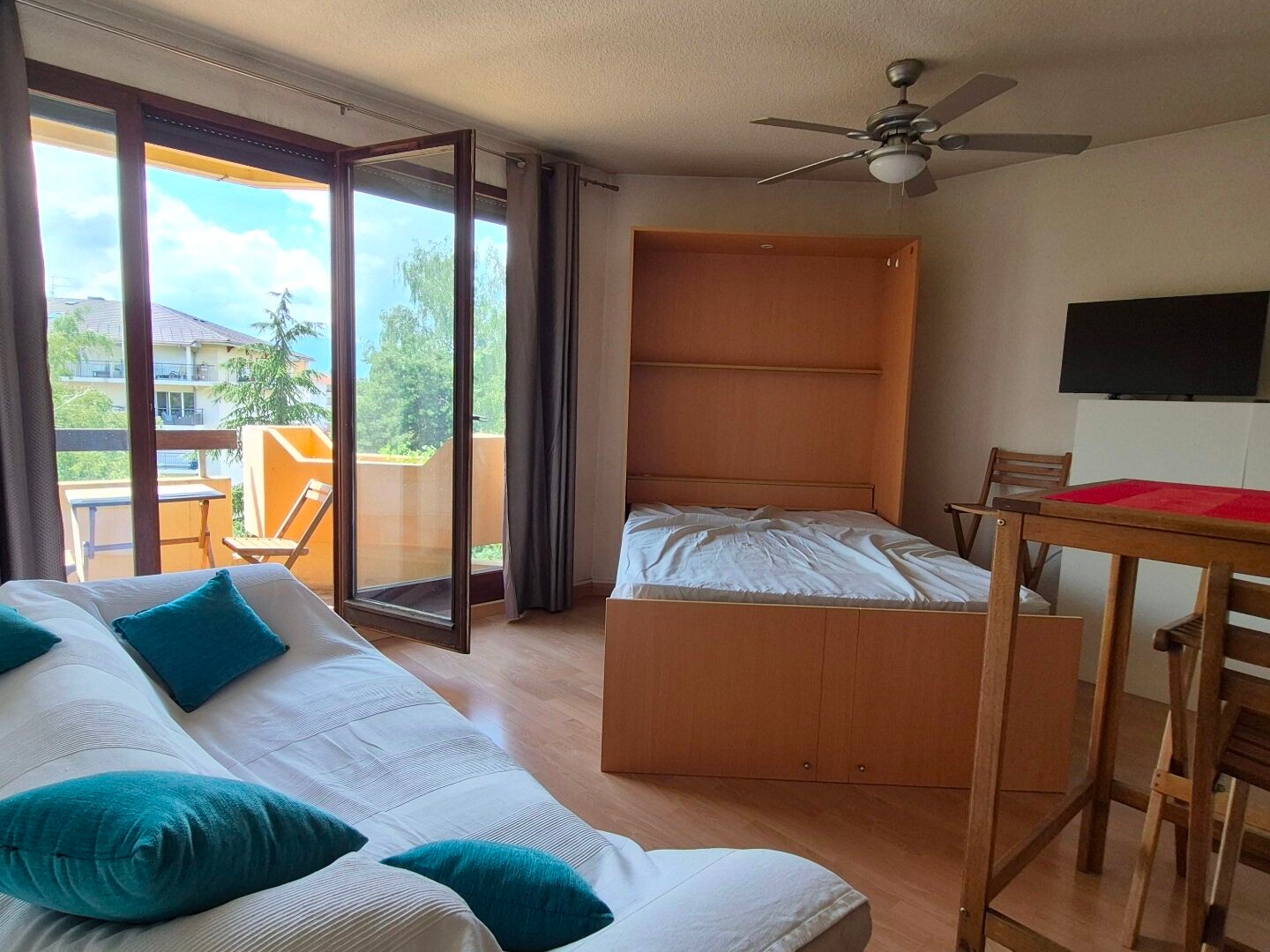 Appartement à vendre - 1 pièce - 30m2 - Saint-Julien-En-G... (74160)