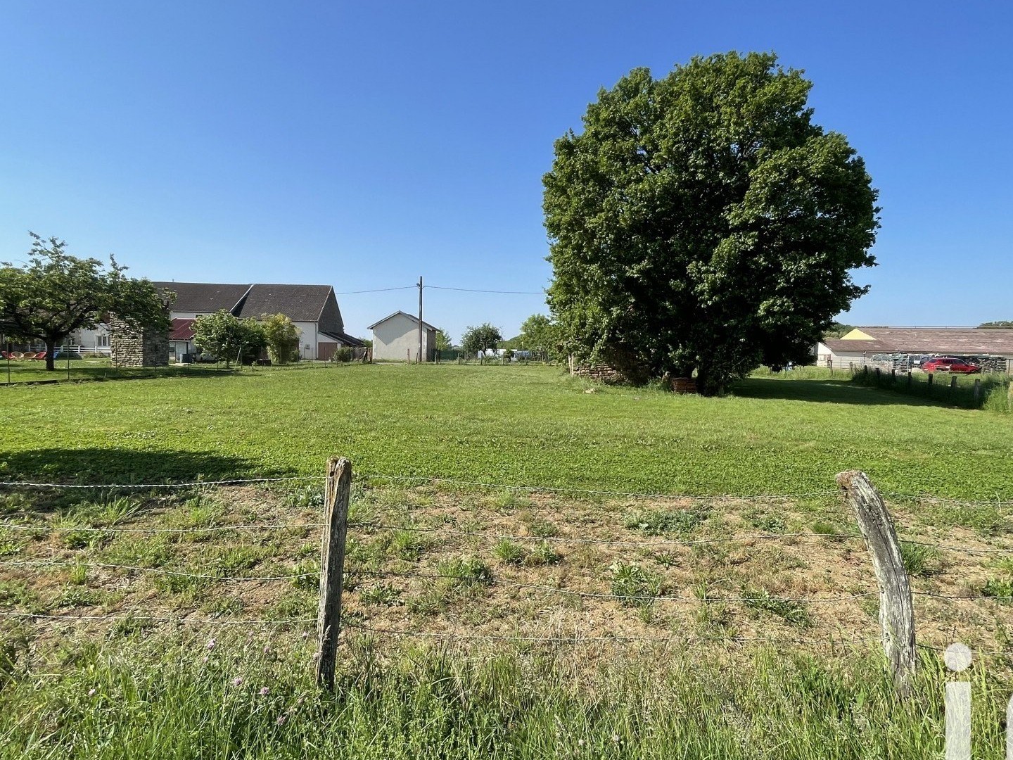 Terrain à vendre - 1545m2 - Celles-En-Bassigny (52360)