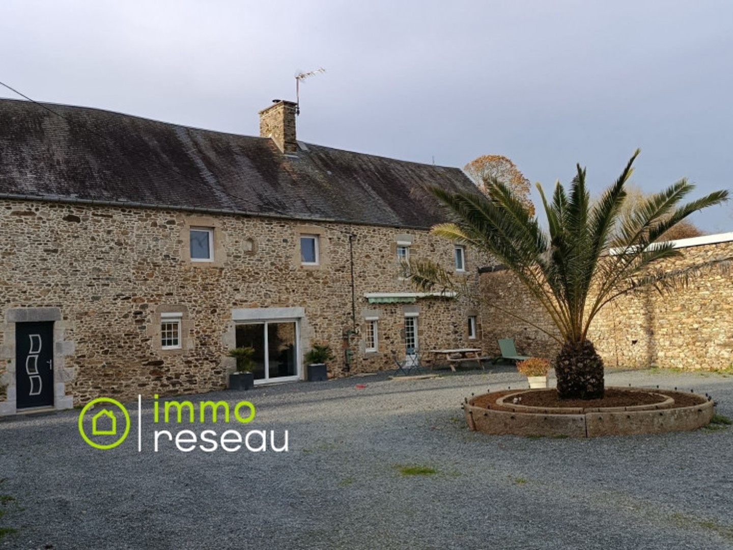 Maison 8 pièces 218 m²