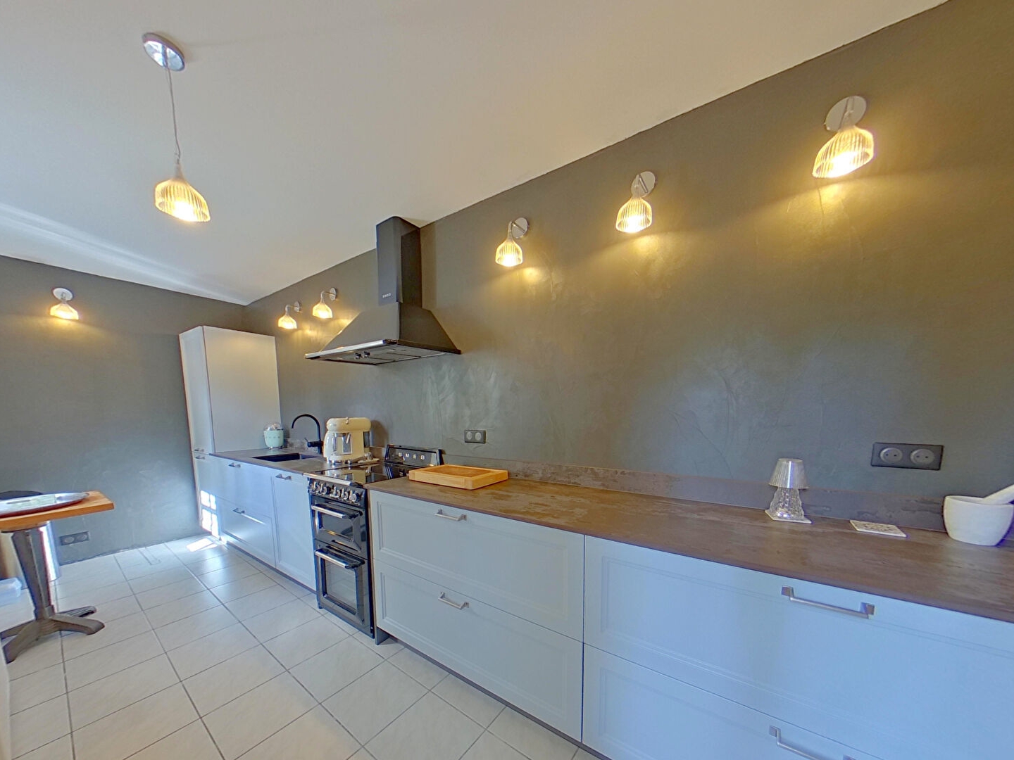 Maison à vendre - 5 pièces - 165m2 - Caussade (82300)