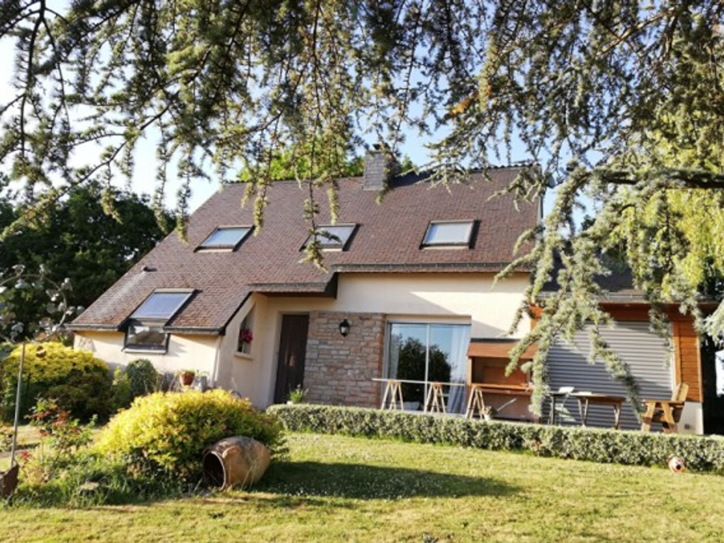 Élégante maison individuelle - 6 pièces - 128 m2 - PLOËRMEL - (56800), 294 000,00 €