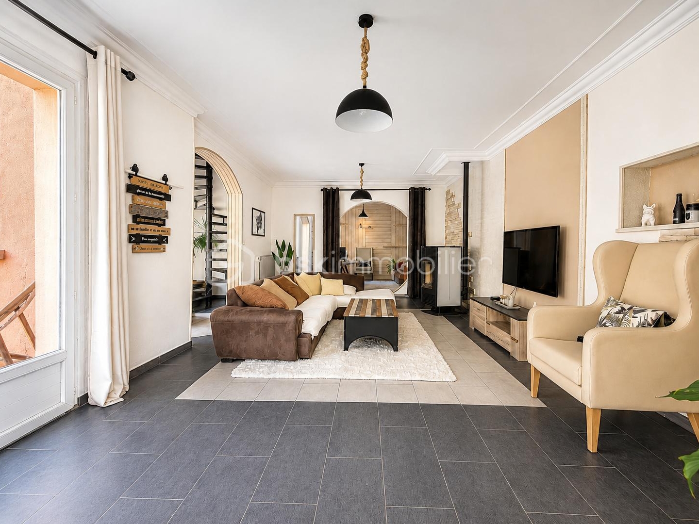 Maison à vendre - 11 pièces - 284m2 - Épernon (28230)