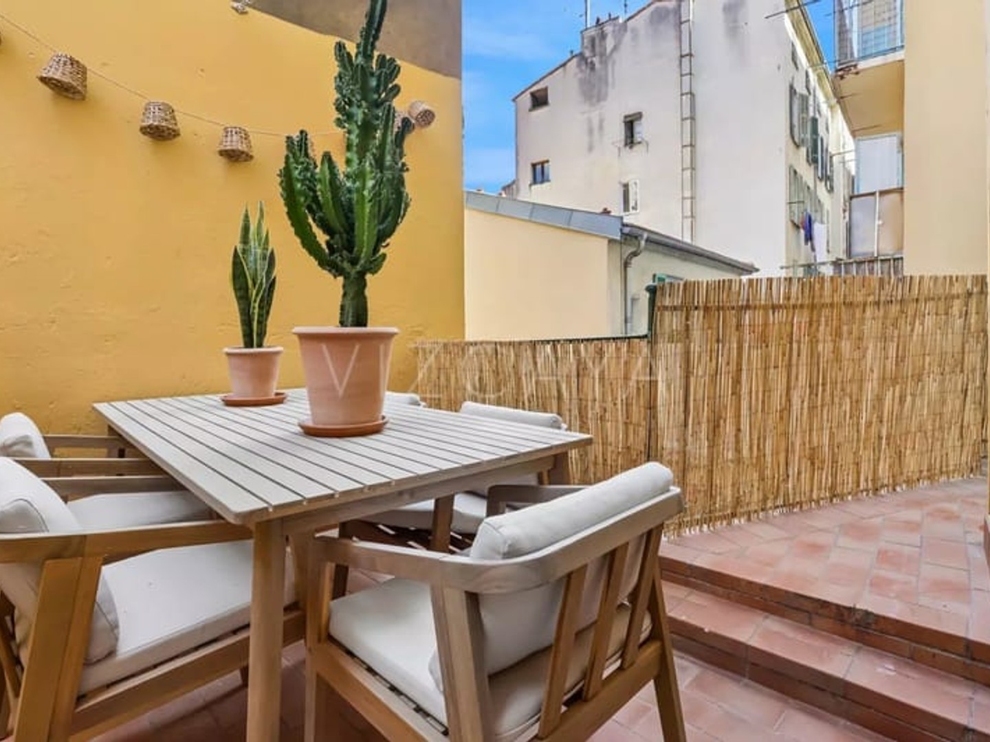 Charmant 3 pièces au Port de Nice avec terrasse