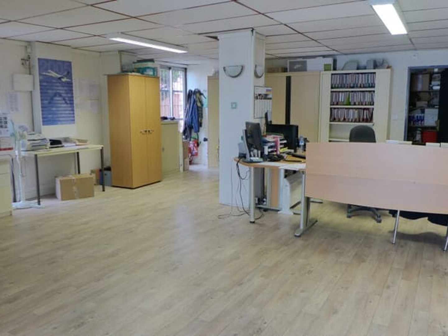 Barrière de Paris - Local commercial de 135m2