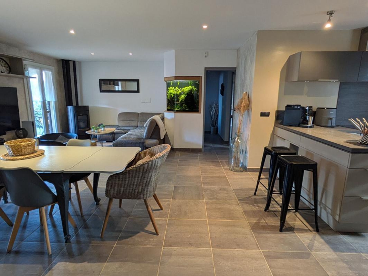 Maison à vendre - 4 pièces - 120m2 - Gréoux-Les-Bains (04800)